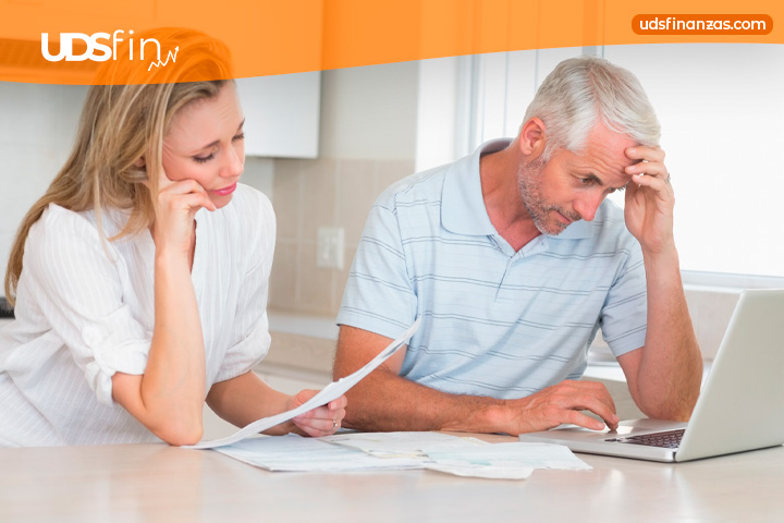 Debt in Canada the most common types and how to avoid them – Credit cards, personal loans, lines of credit