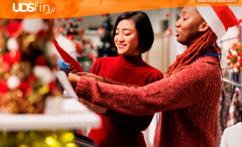 Smart budgeting tips to stay out of debt this December