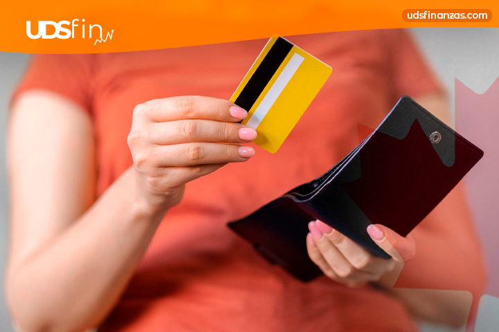 No annual fee doesn’t mean free: the hidden costs of Canadian credit cards