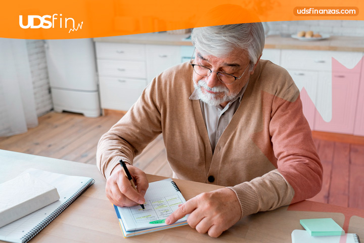 The fixed-income August plan: how retirees can stretch CPP and OAS into September